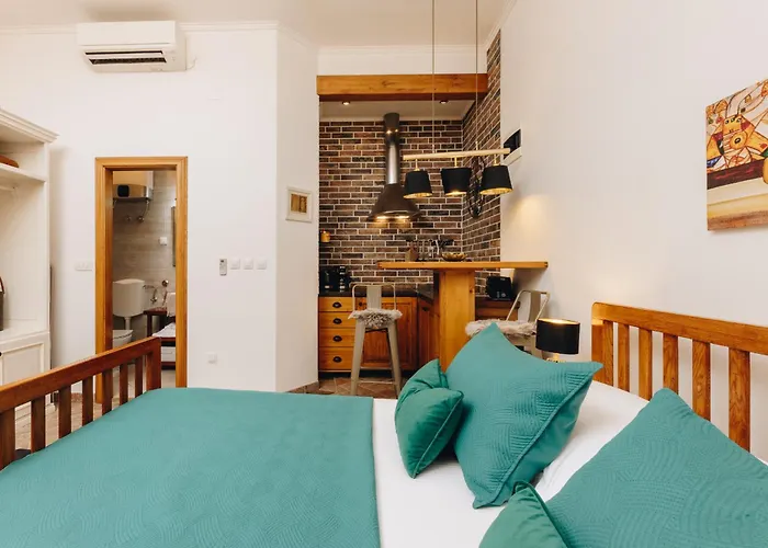 Luxury Gabriela 아파트