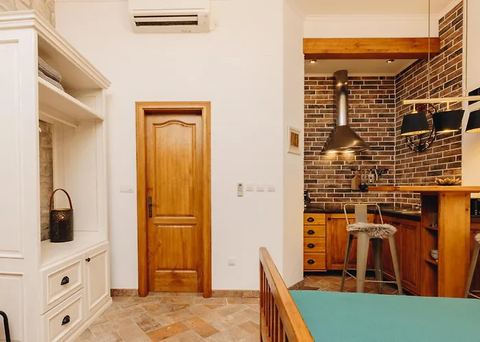 Luxury Gabriela * 코츌라